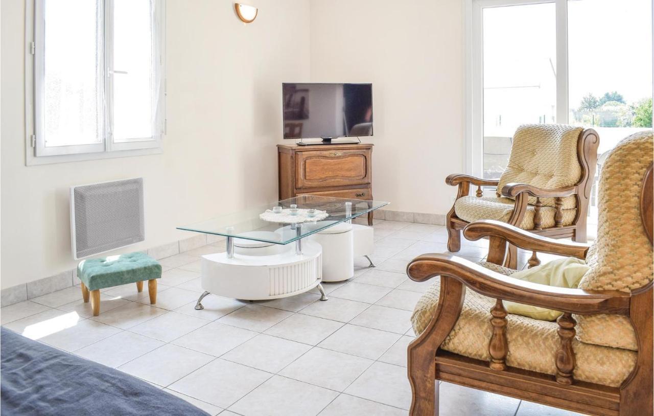 Stunning Home In St, Marcouf De Lisle With Wifi Saint-Marcouf エクステリア 写真
